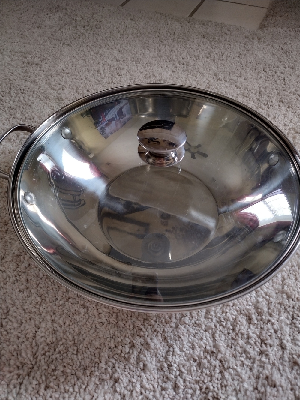 Stainless Steel Wok with Lid - Silver